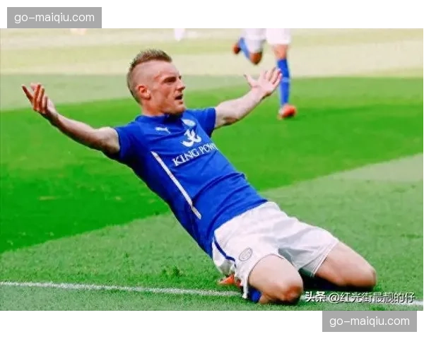 特写：38岁瓦尔迪训练后加练射门，备战可能职业生涯最后一个英超赛季末段